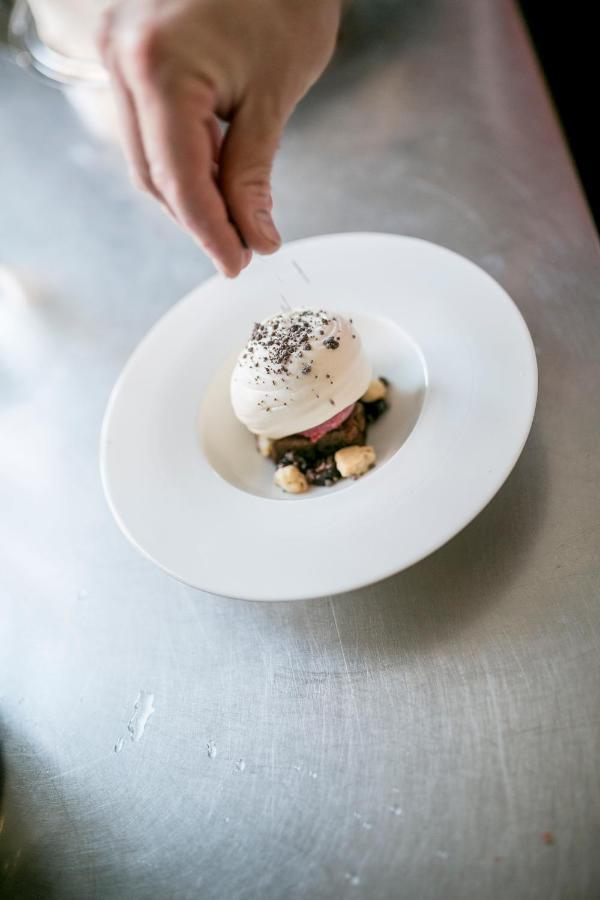 Hotel-Restaurant Sennhuette Im Herzen Des Suedschwarzwalds Kleines Wiesental エクステリア 写真