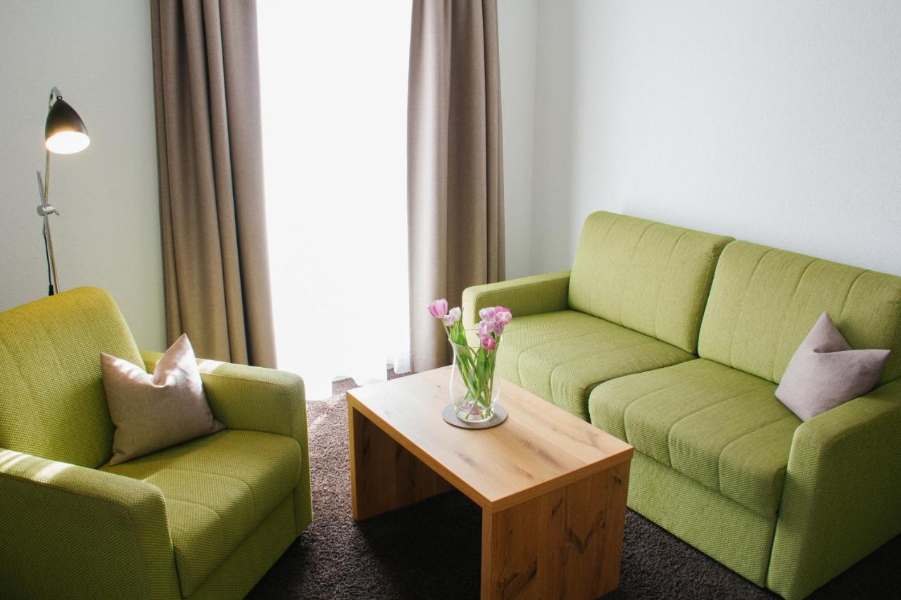 Hotel-Restaurant Sennhuette Im Herzen Des Suedschwarzwalds Kleines Wiesental エクステリア 写真