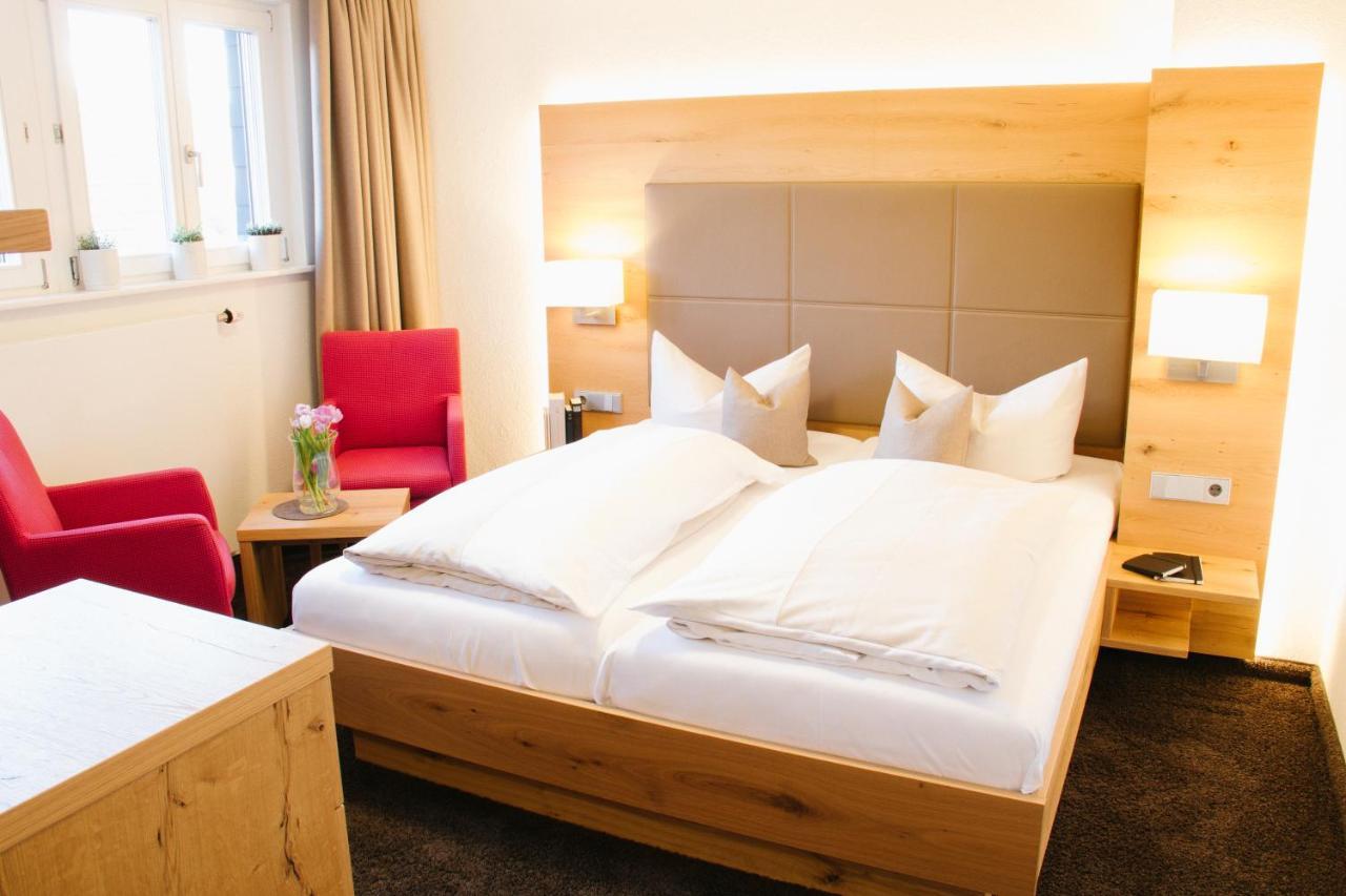 Hotel-Restaurant Sennhuette Im Herzen Des Suedschwarzwalds Kleines Wiesental エクステリア 写真