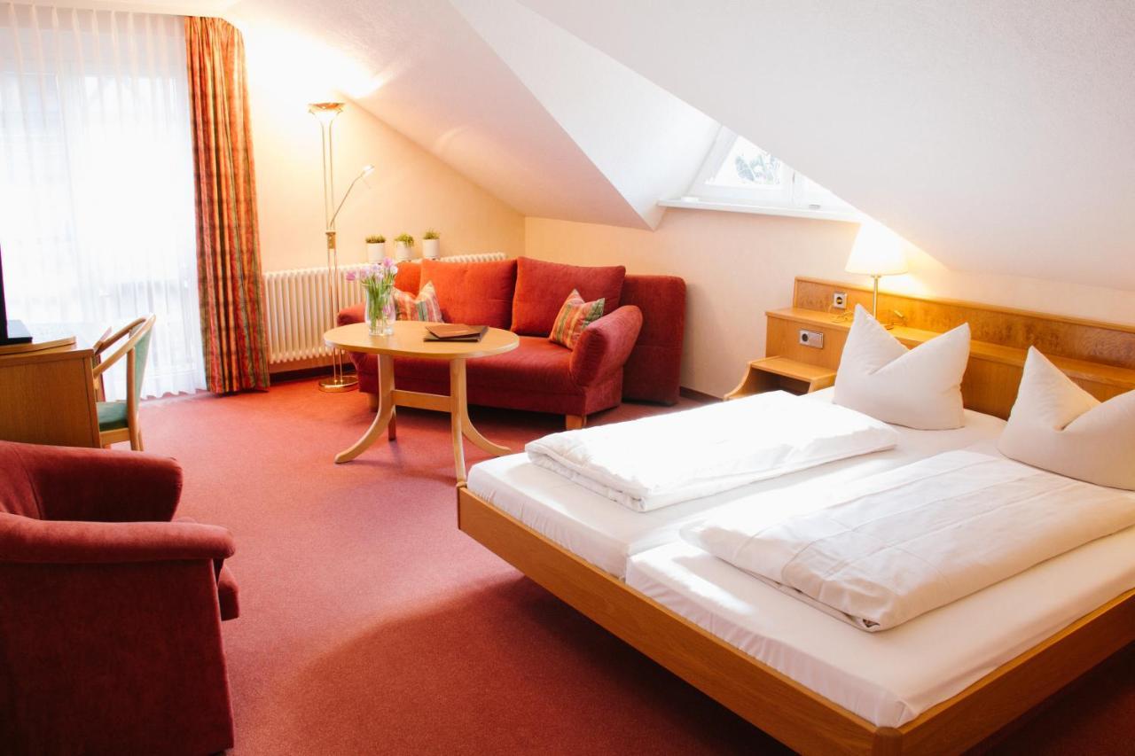 Hotel-Restaurant Sennhuette Im Herzen Des Suedschwarzwalds Kleines Wiesental エクステリア 写真